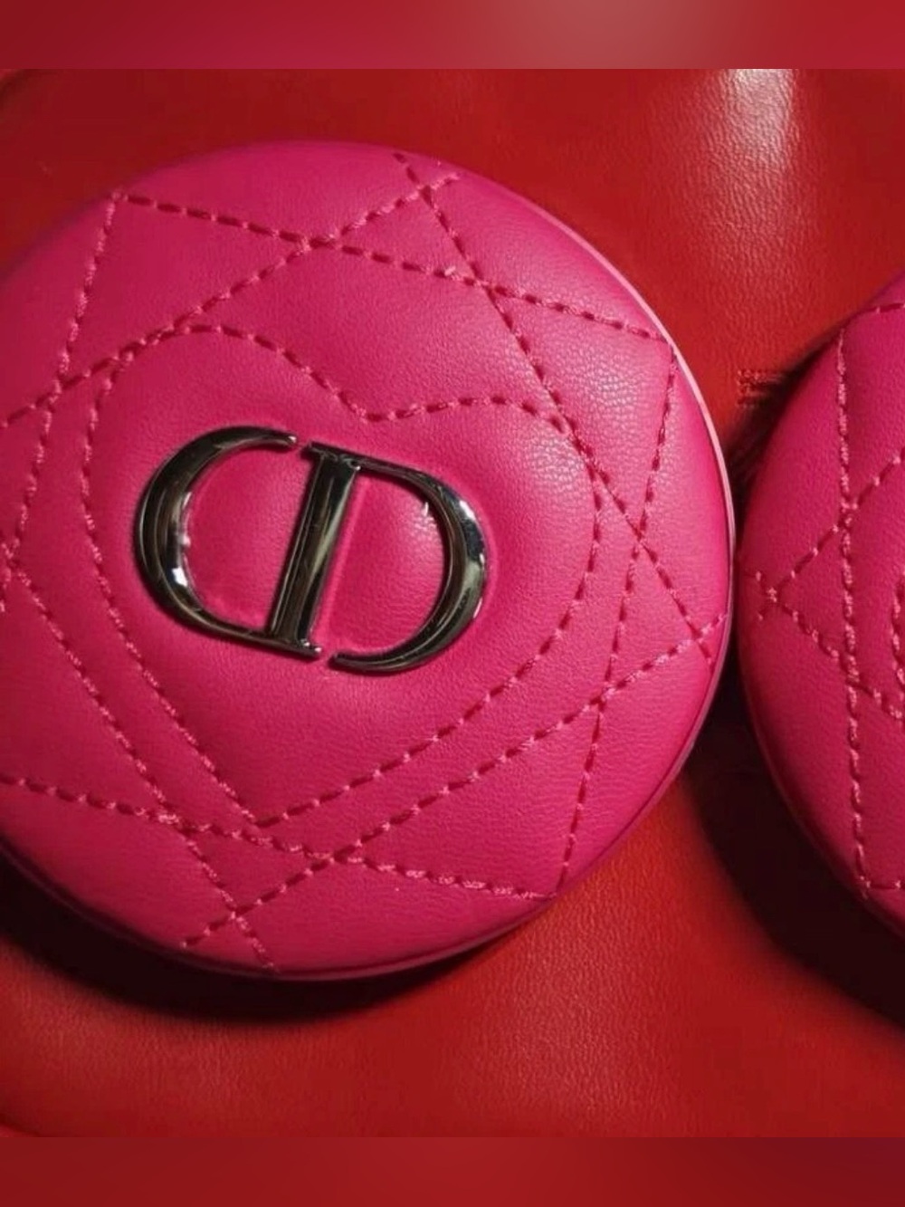 Dior makeup Pink Quilted CD Round Compact Mirror New in box AMAZING🌸